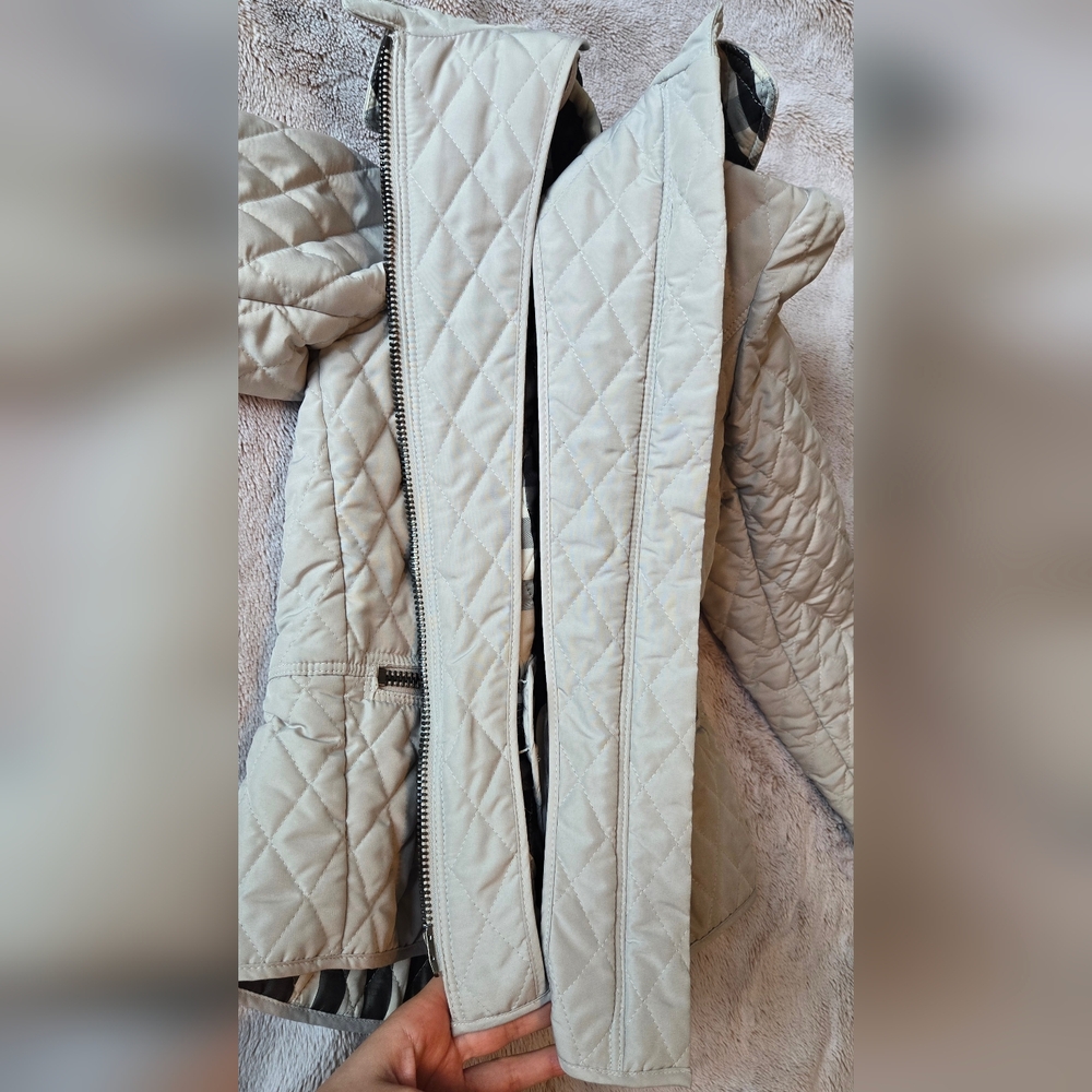 Burberry Jacket - Picture 13 of 17